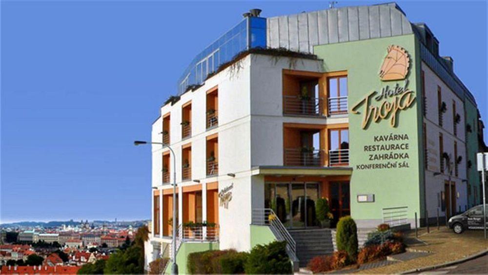 Troja 4* Prague